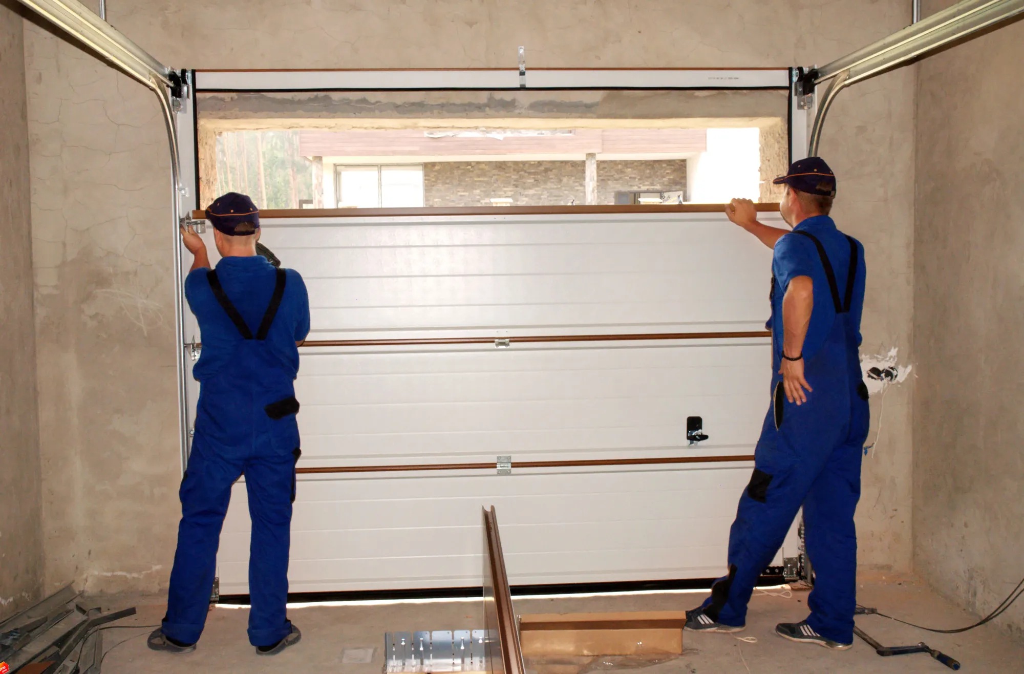 When Is It Time to Replace Your Garage Door